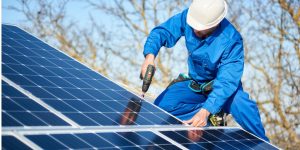 Installation Maintenance Panneaux Solaires Photovoltaïques à Ainay-le-Vieil
